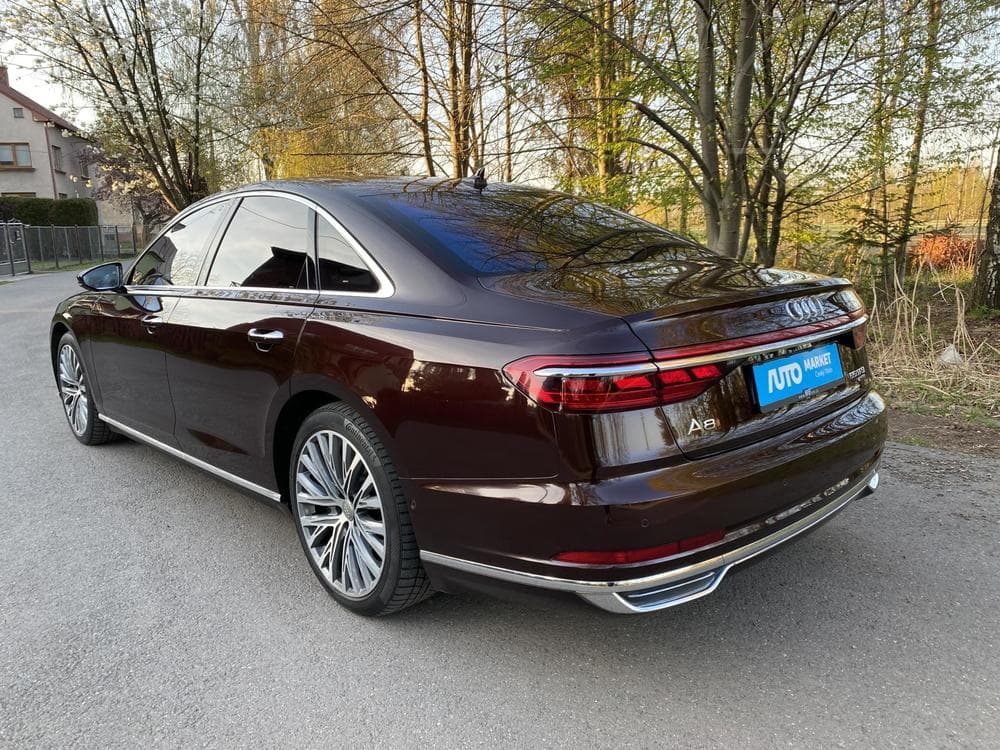 2018 Audi A8 - 13