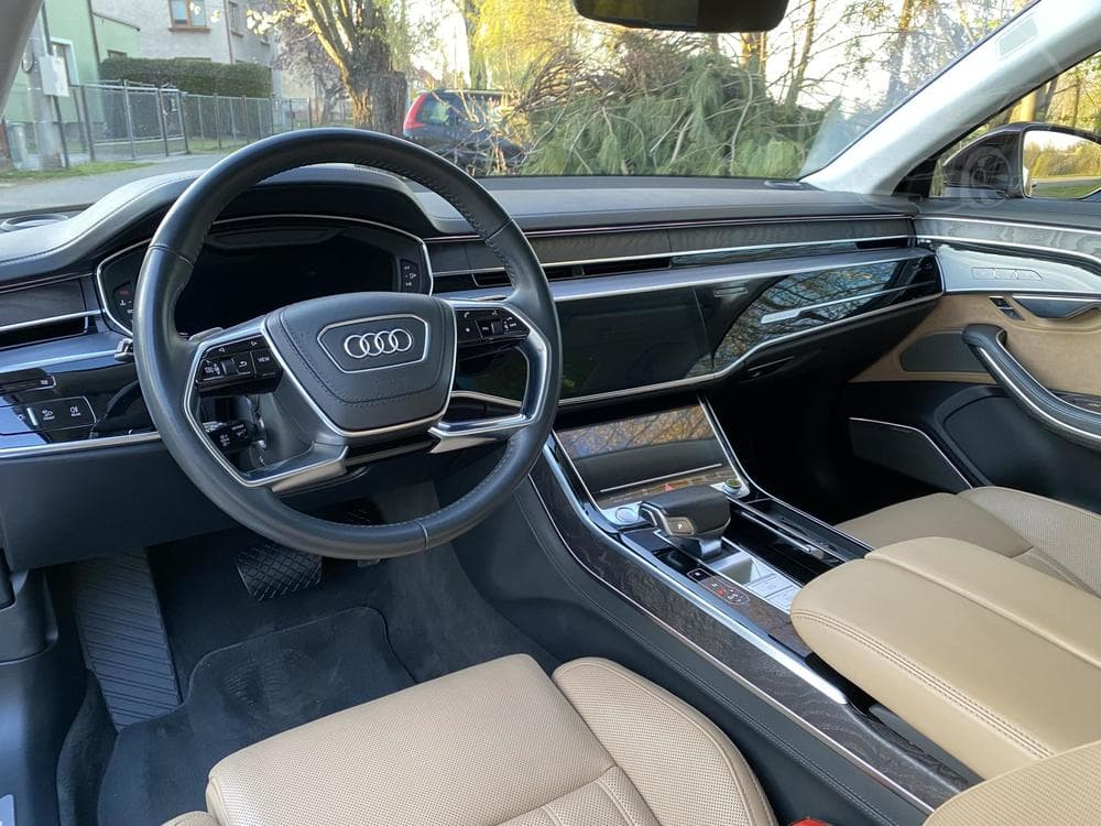 2018 Audi A8 - 23