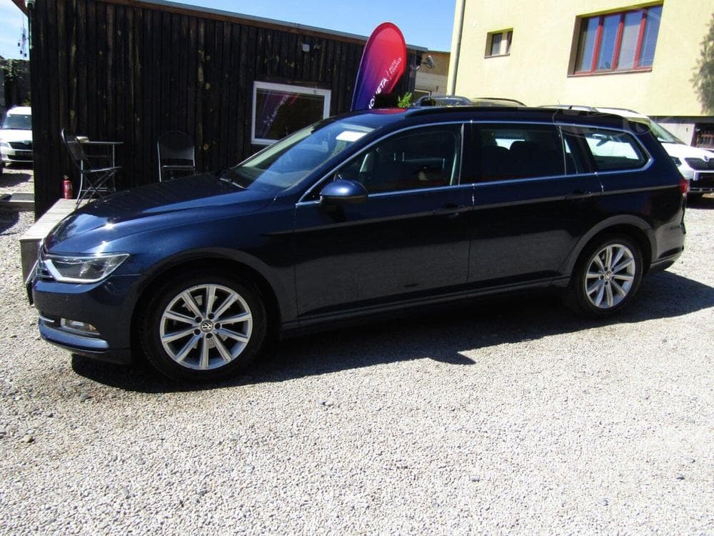 2015 Volkswagen PASSAT - 2