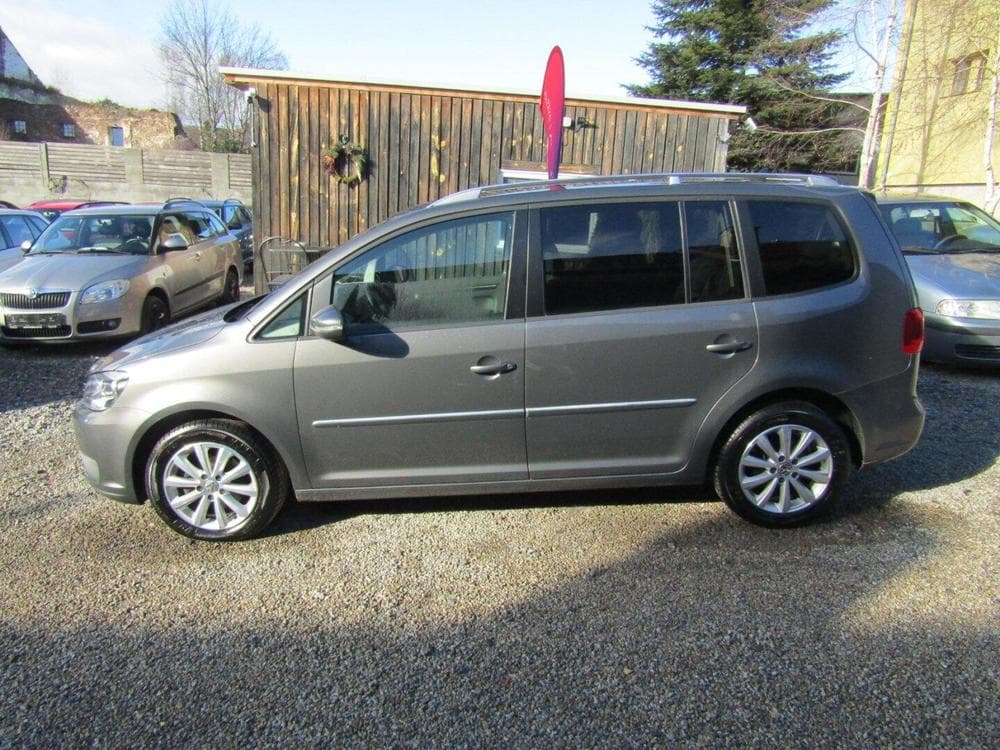 2011 Volkswagen Touran - 5