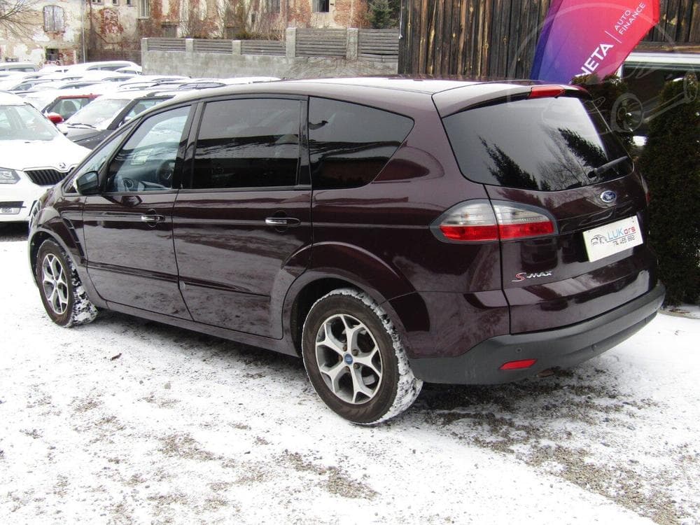 2009 Ford S-Max - 9