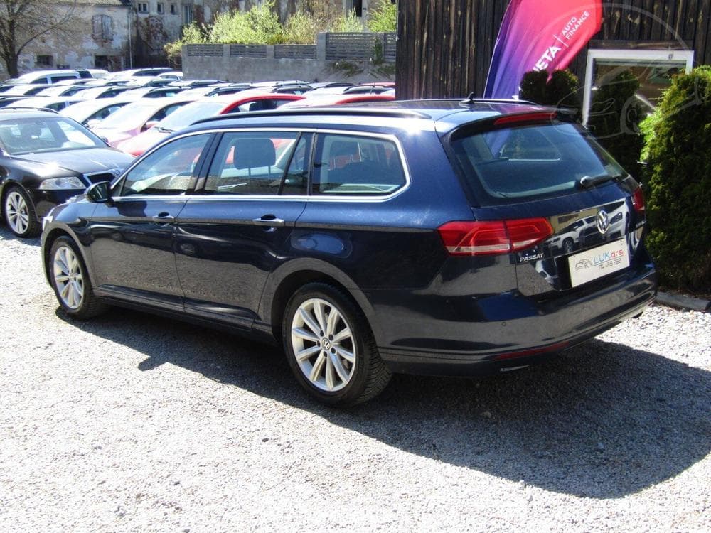 2015 Volkswagen PASSAT - 5