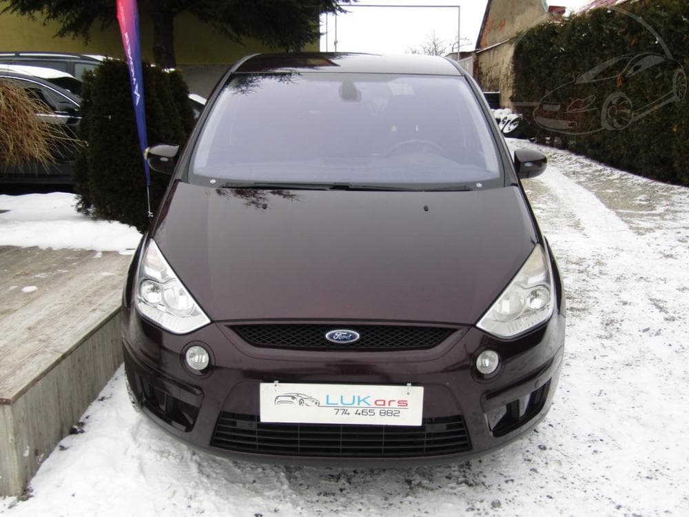 2009 Ford S-Max - 11
