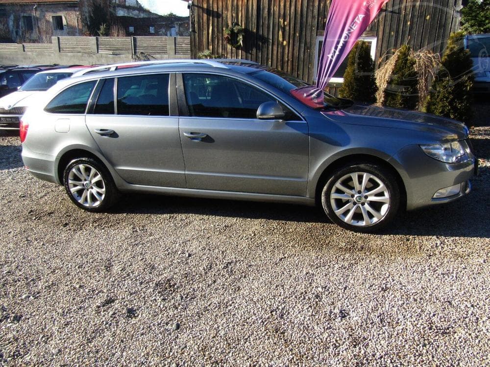 2010 Ford S-MAX - 8