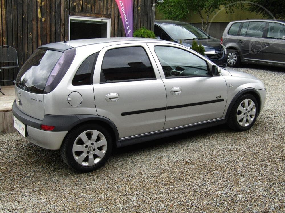 2002 Opel Corsa - 10