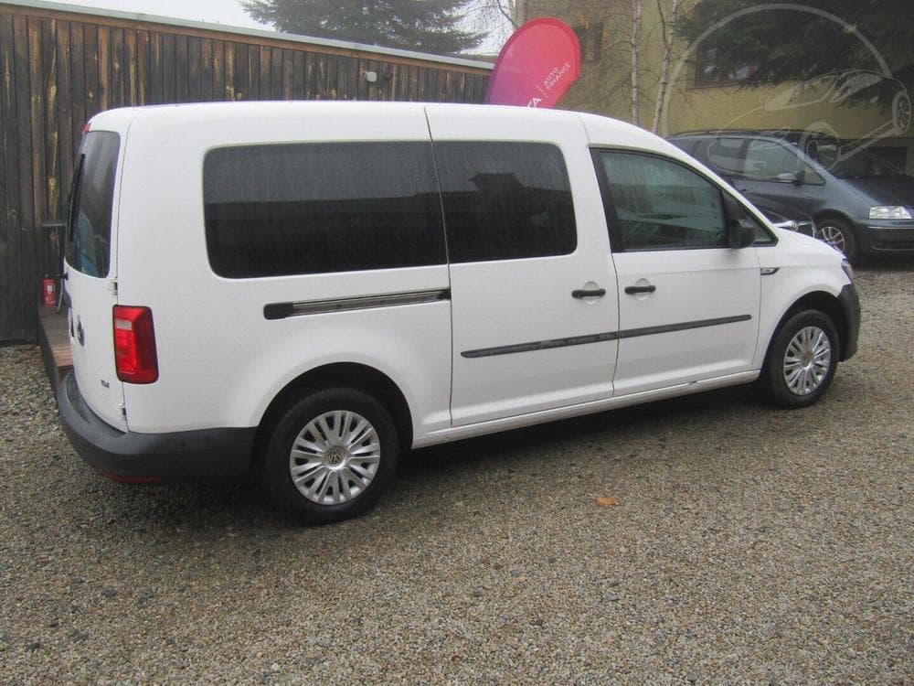 2016 Volkswagen Caddy - 10