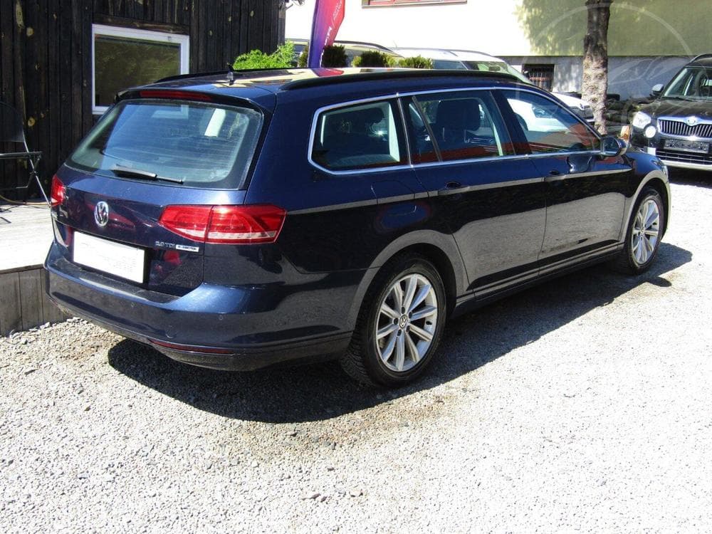 2015 Volkswagen PASSAT - 11