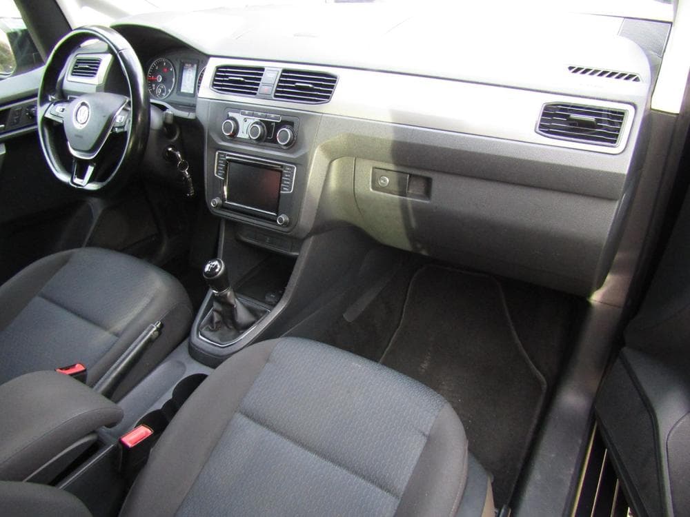2016 Volkswagen Caddy - 12