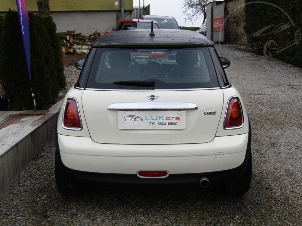 2009 Volkswagen POLO - 12