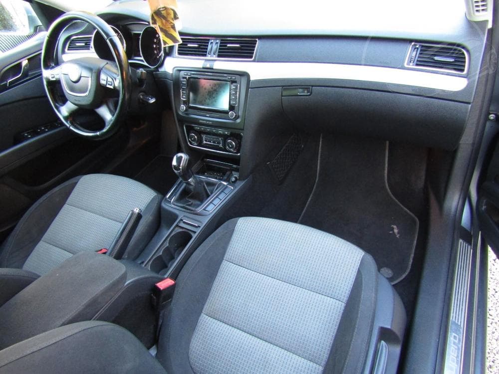 2010 Ford S-MAX - 14