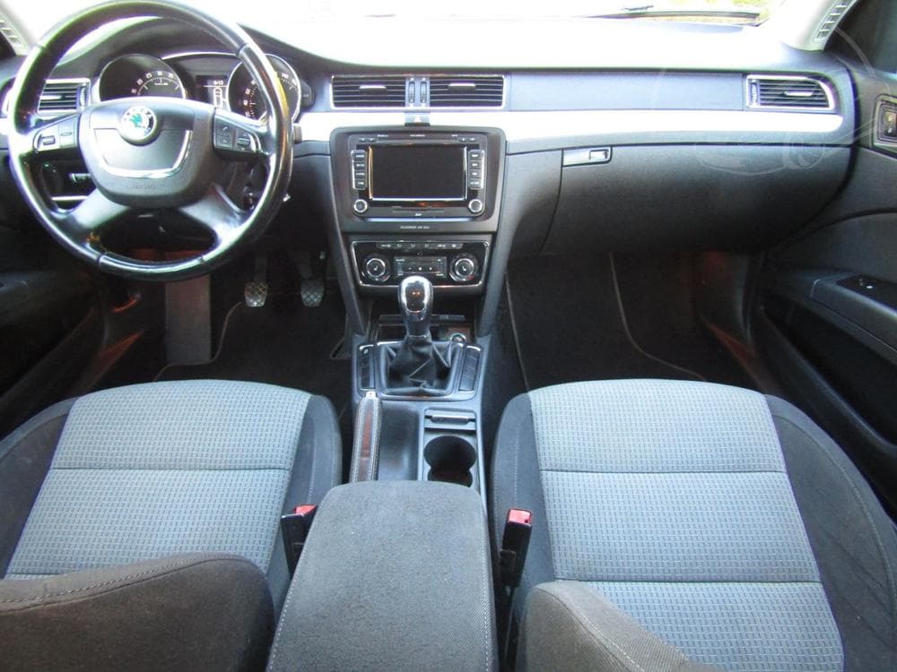 2010 Ford S-MAX - 15