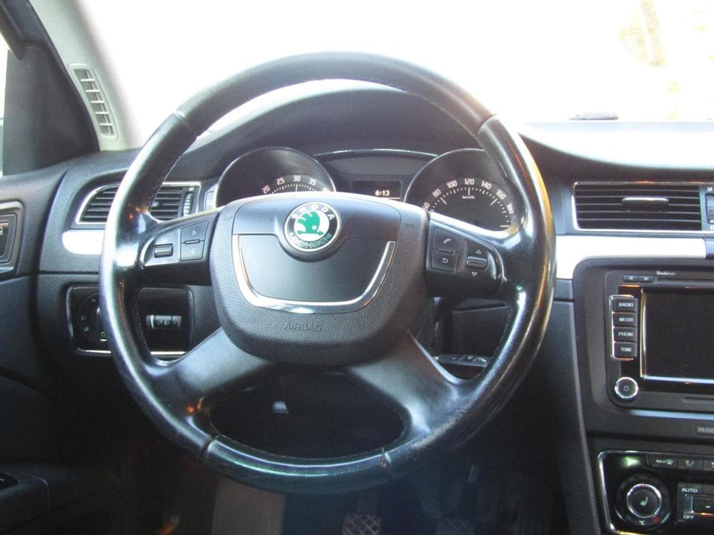 2010 Ford S-MAX - 16