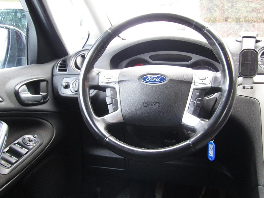 2009 Ford S-Max - 31