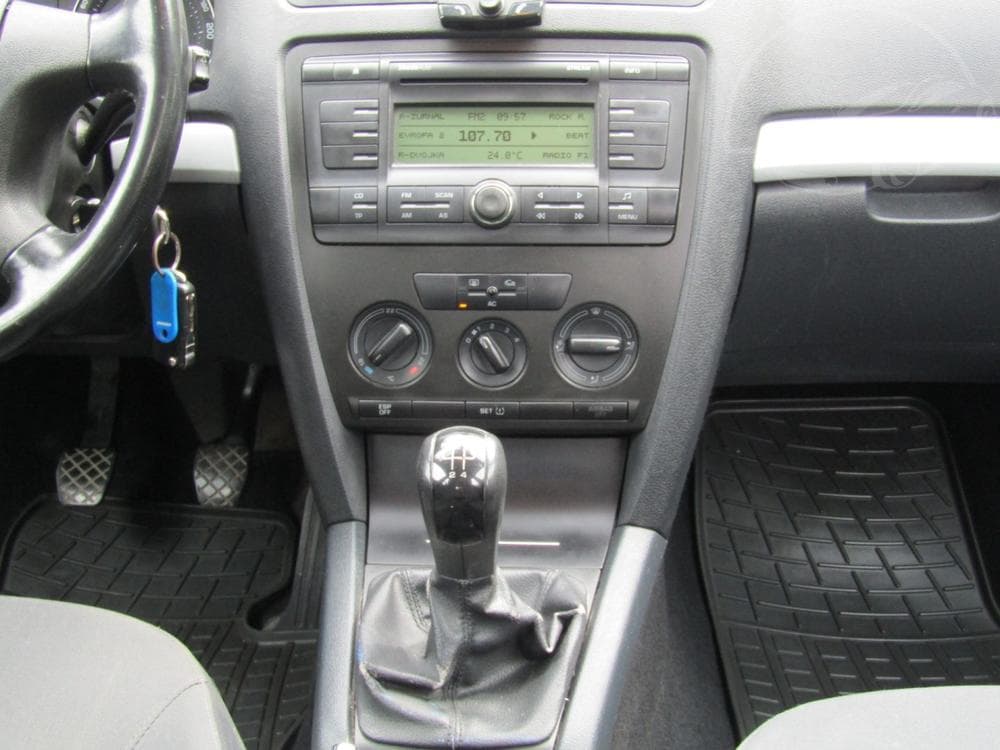 2008 Škoda FABIA - 33