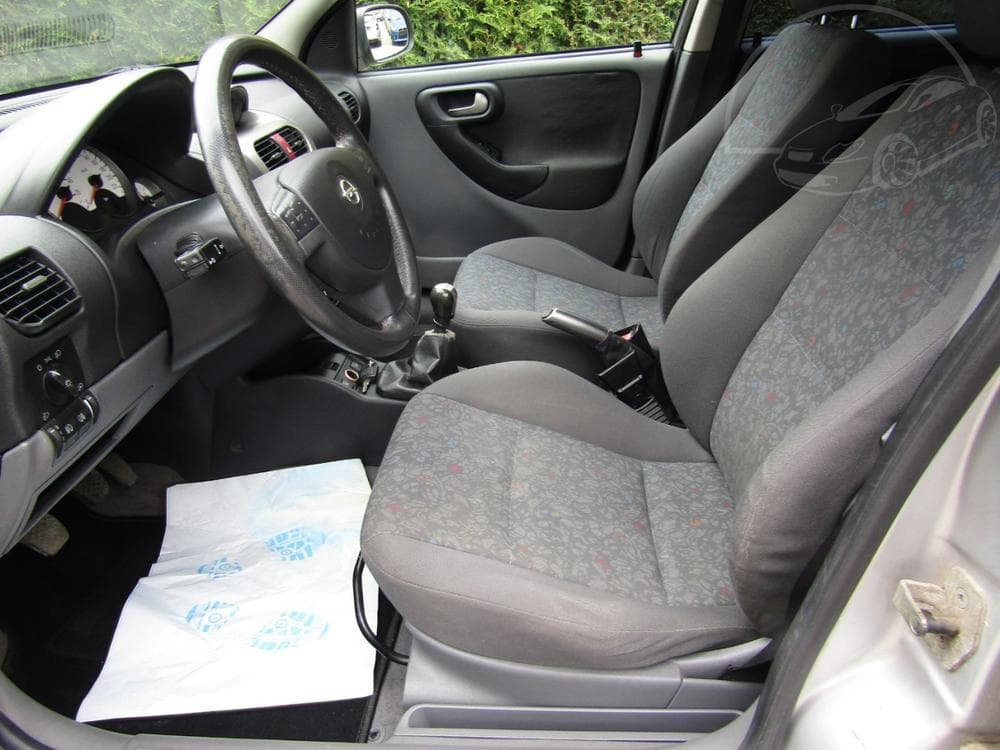 2002 Opel Corsa - 19