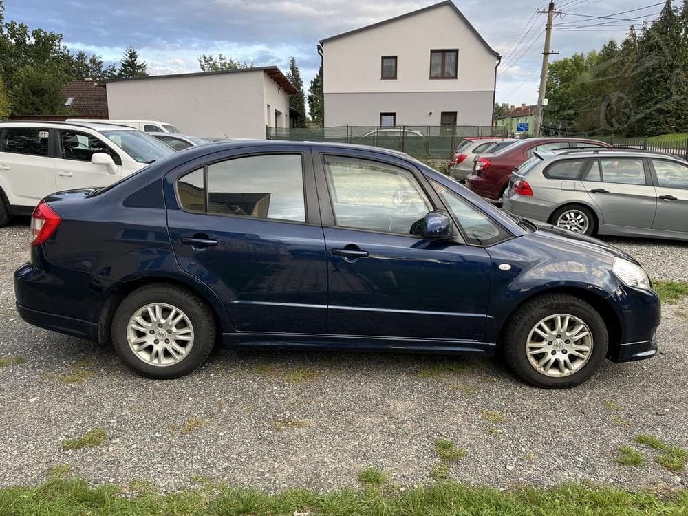 2009 Suzuki SX4 - 6