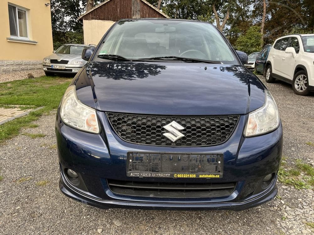 2009 Suzuki SX4 - 8