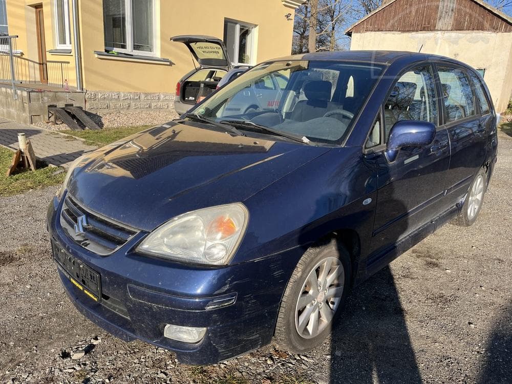 2005 Suzuki LIANA