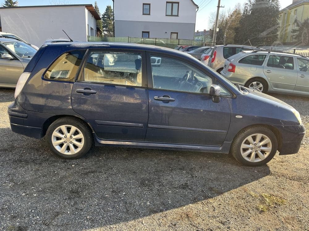 2005 Suzuki LIANA - 11