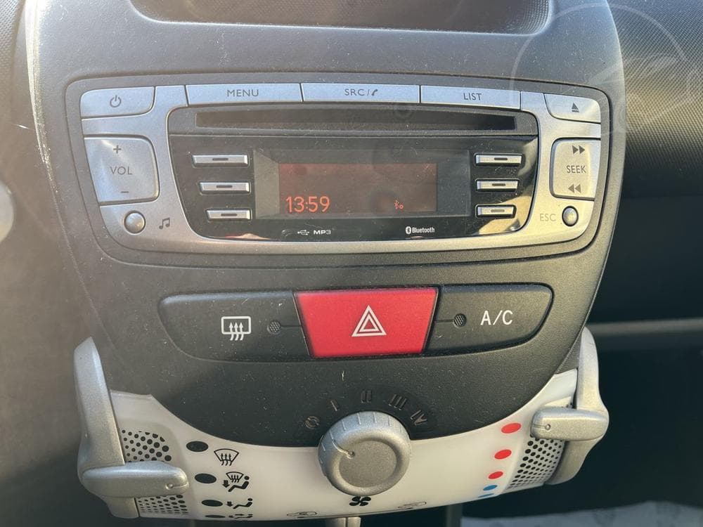 2012 Citroen C1 - 13