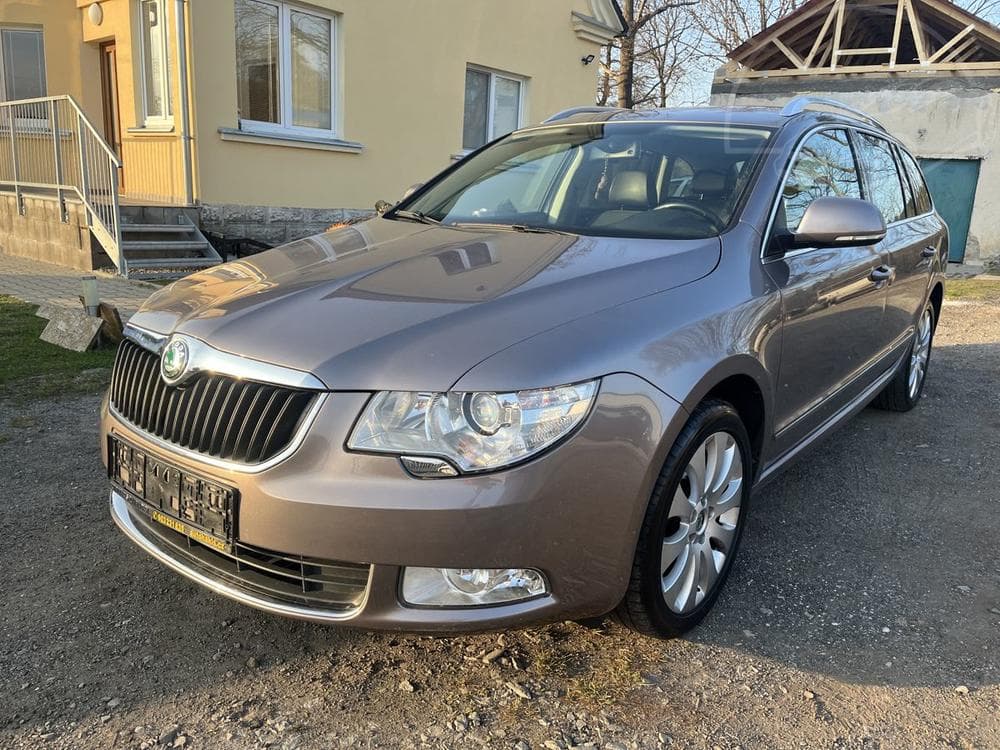 2010 Škoda SUPERB