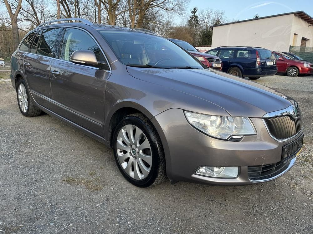 2010 Škoda SUPERB - 7