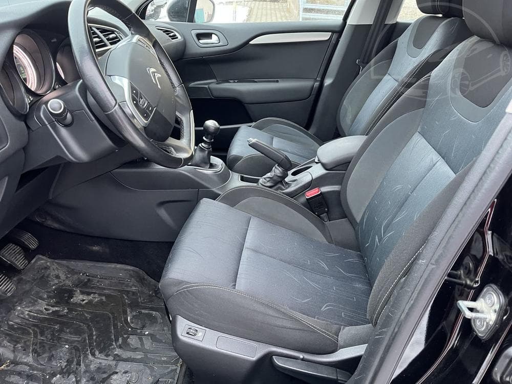 2015 Citroen C4 - 9