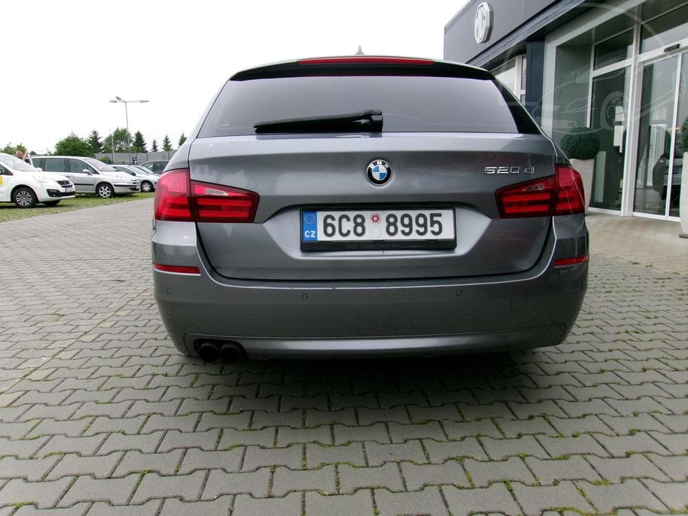2010 BMW 5-Series - 5