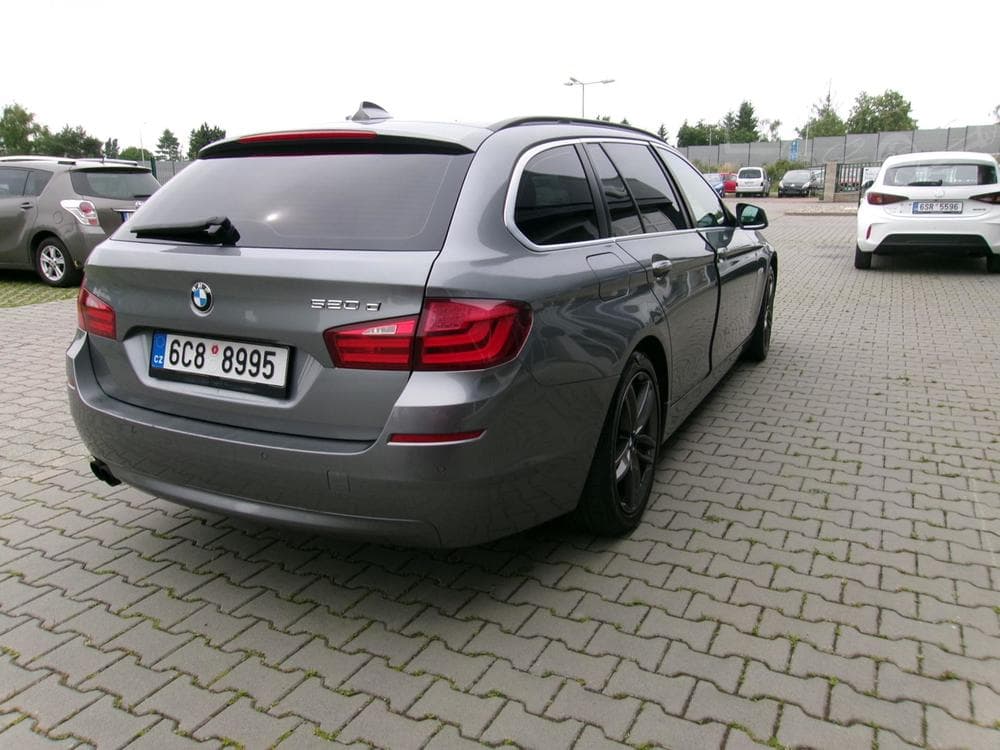 2010 BMW 5-Series - 6