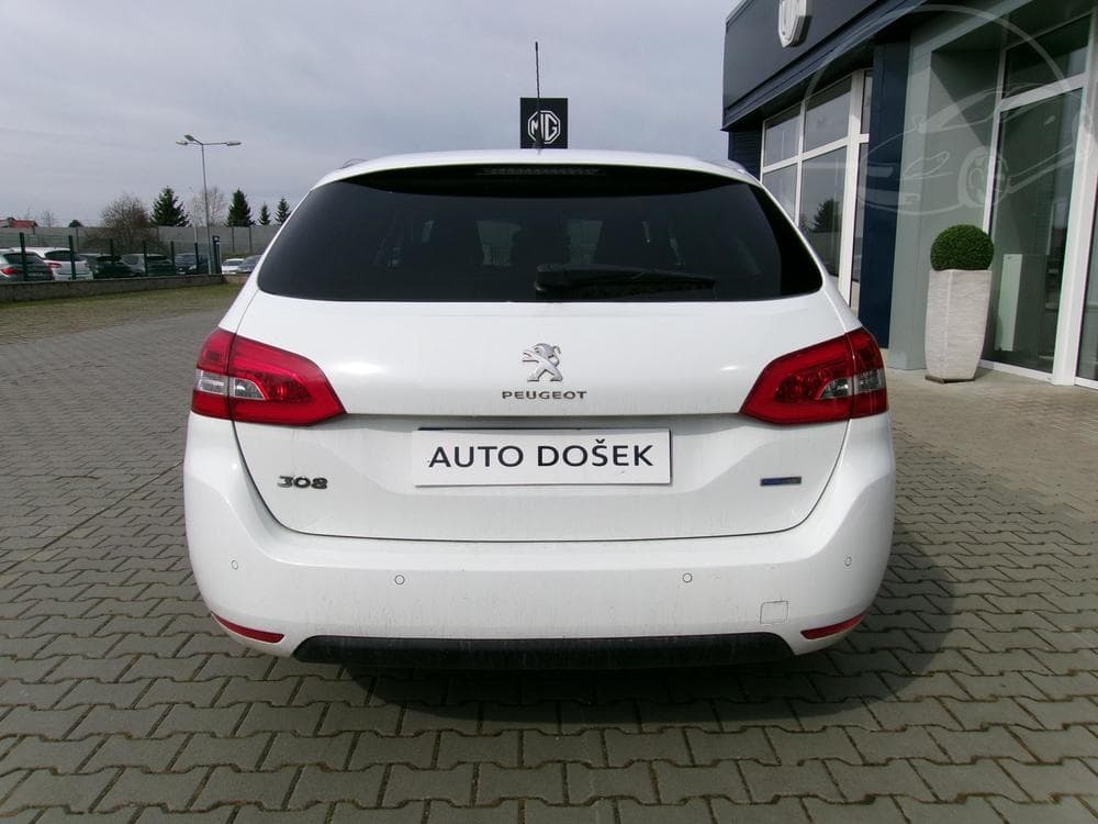 2017 Peugeot 308 - 6
