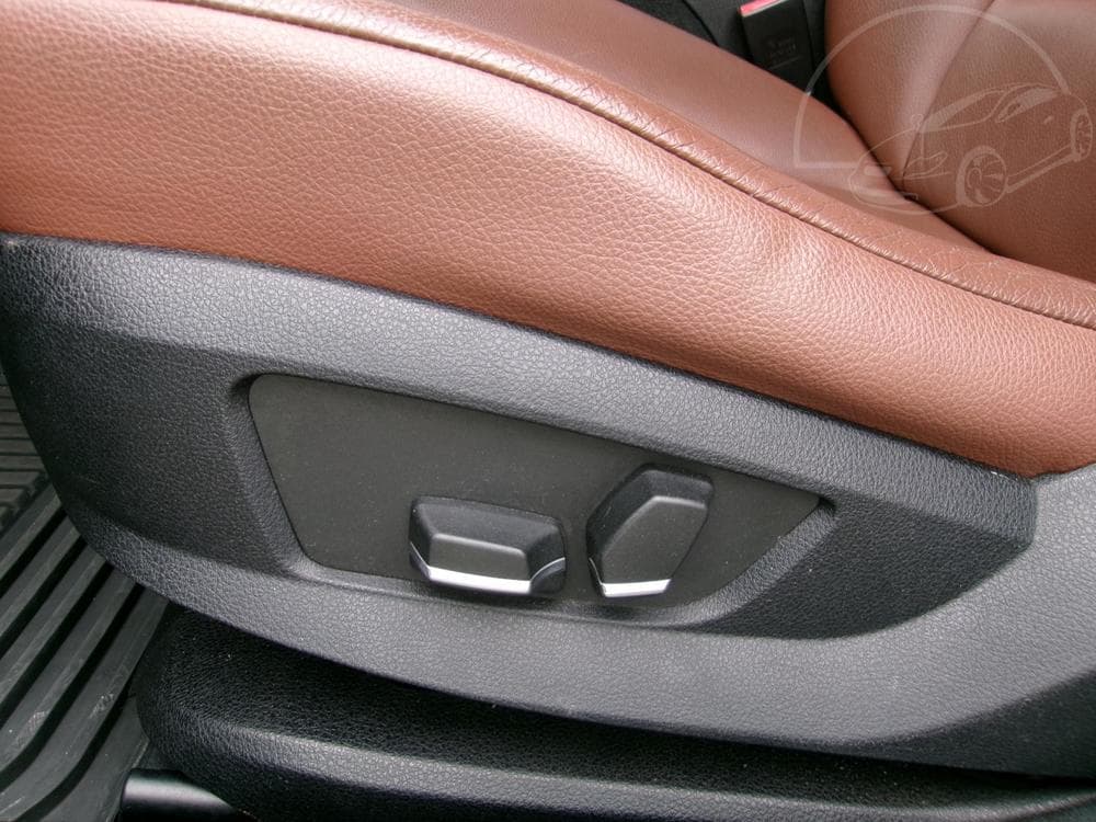 2010 BMW 5-Series - 13