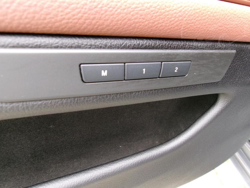 2010 BMW 5-Series - 14