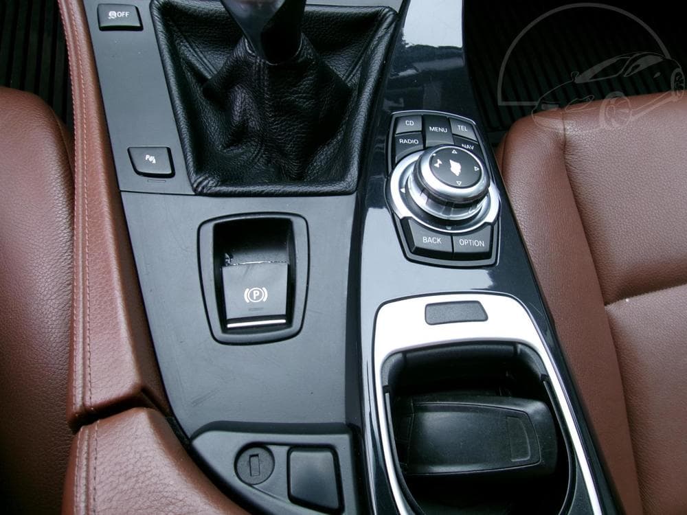 2010 BMW 5-Series - 19