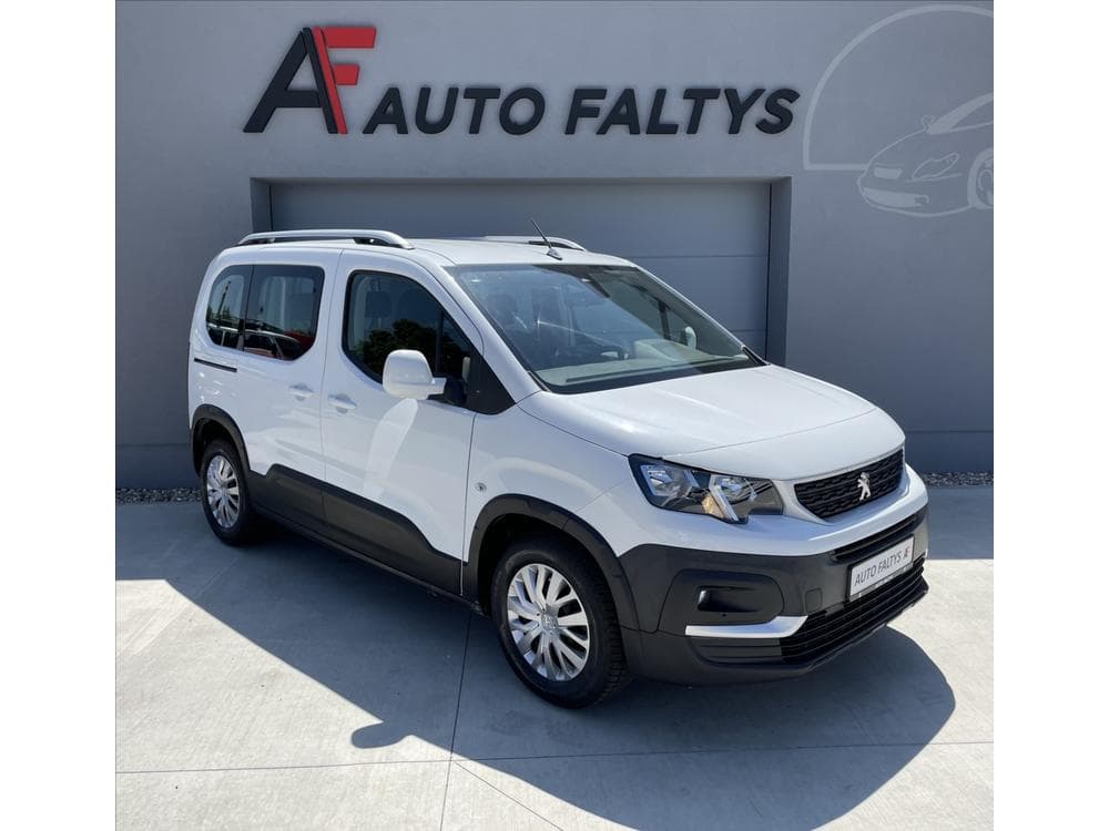 Peugeot Rifter 1,2 PureTech 81KW ČR.1.MAJ.
