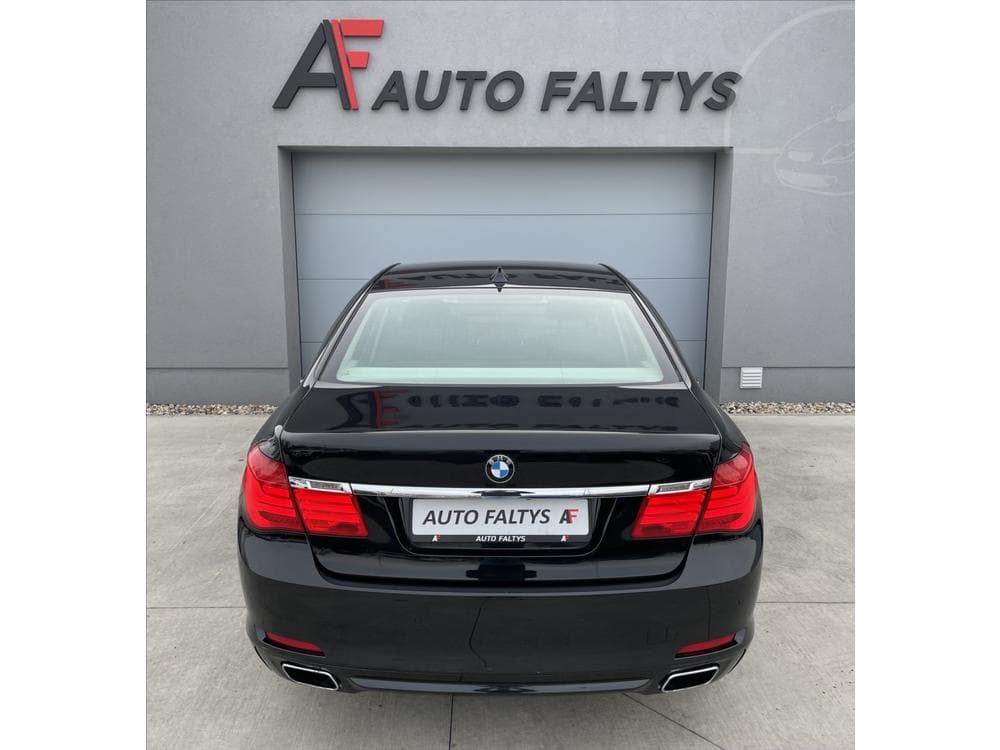 2012 BMW 7-SERIES - 4
