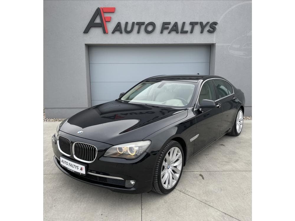 2012 BMW 7-SERIES - 7