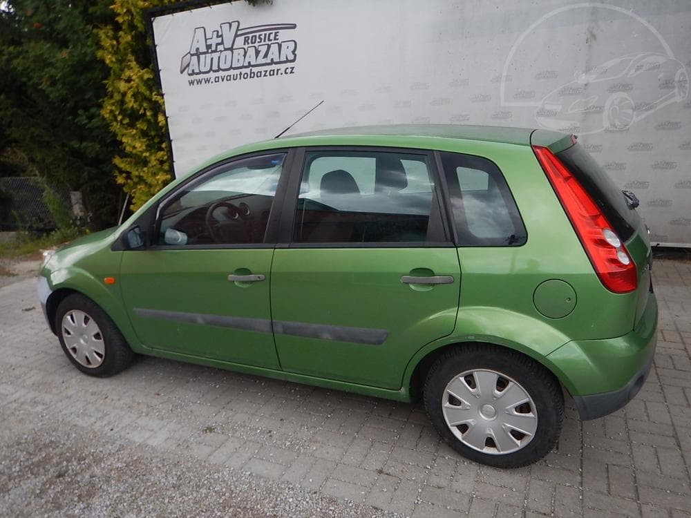 2005 Ford FIESTA - 3