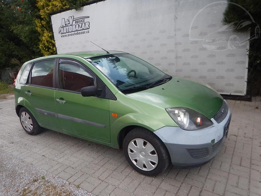 2005 Ford FIESTA - 4