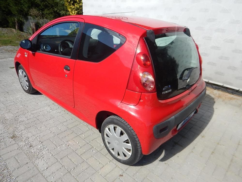 2008 Peugeot 107 - 7
