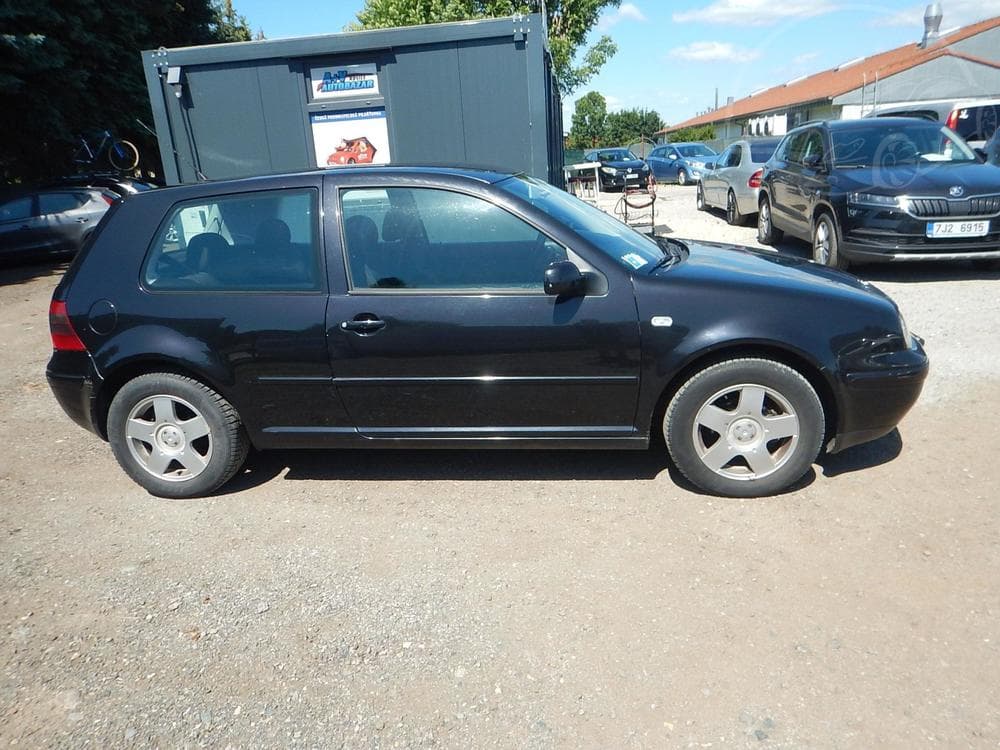 2000 Volkswagen GOLF - 5