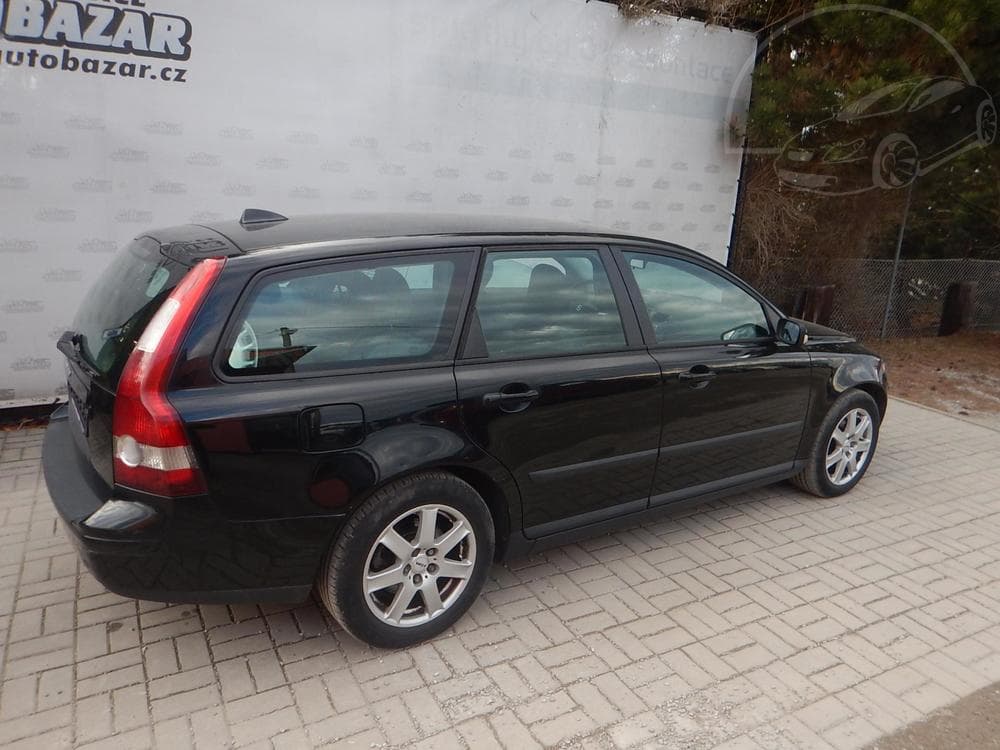 2006 Volvo V50 - 16