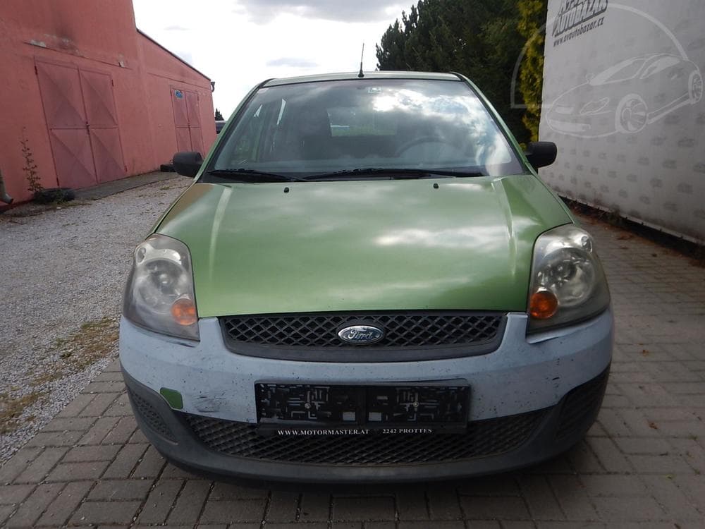 2005 Ford FIESTA - 6