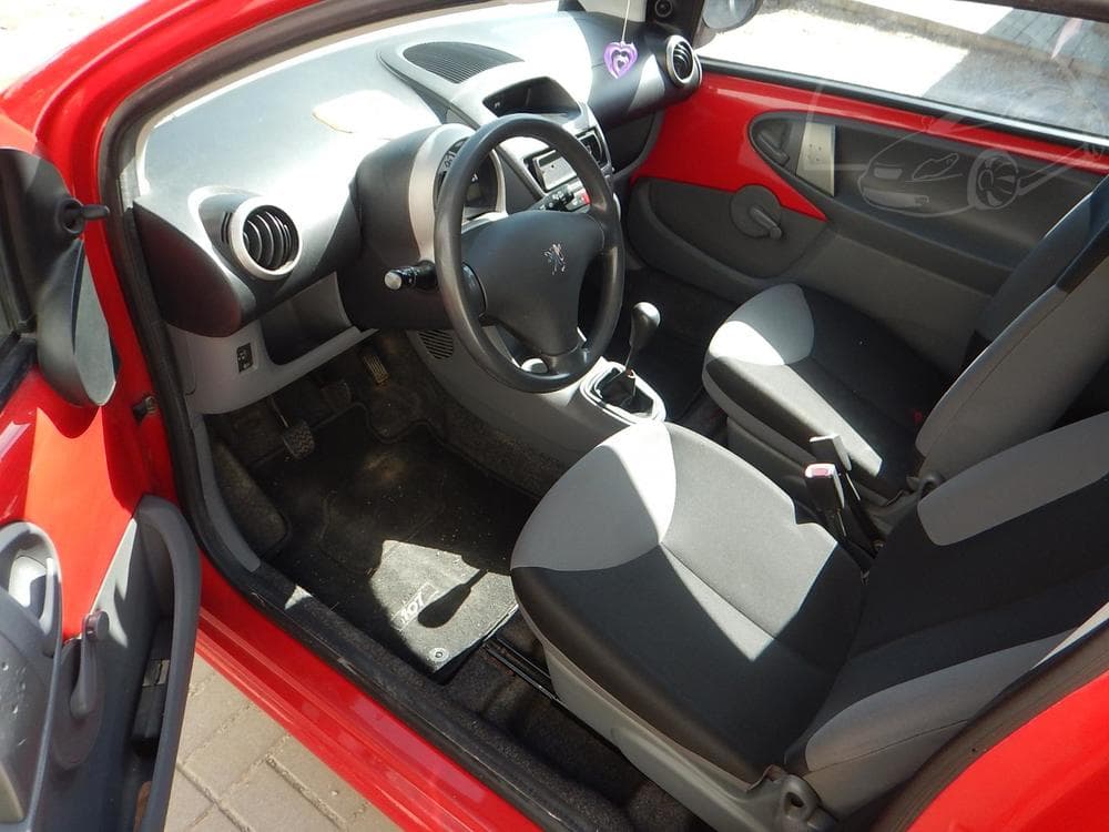 2008 Peugeot 107 - 17