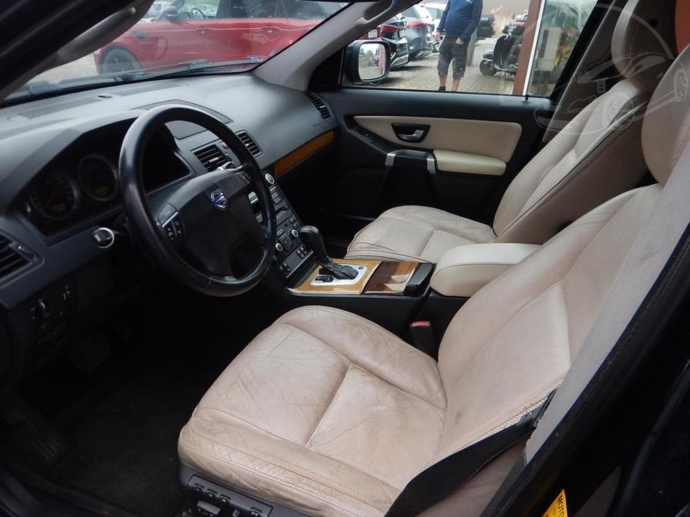 2007 Volvo XC90 - 10