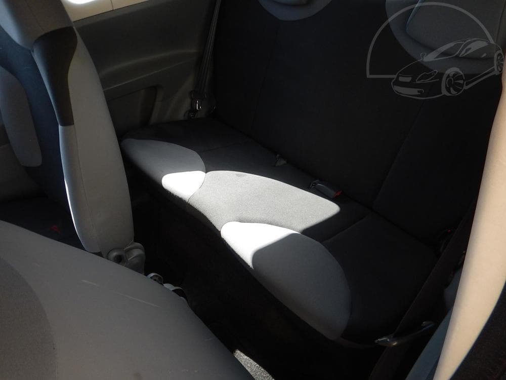 2008 Peugeot 107 - 19