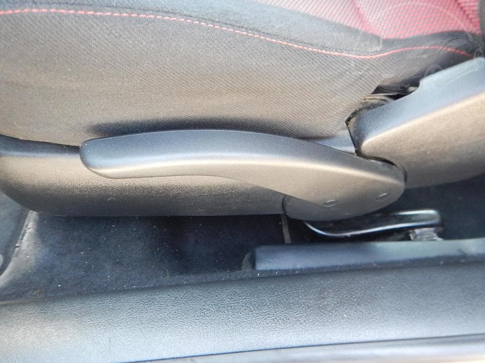 2000 Volkswagen GOLF - 17
