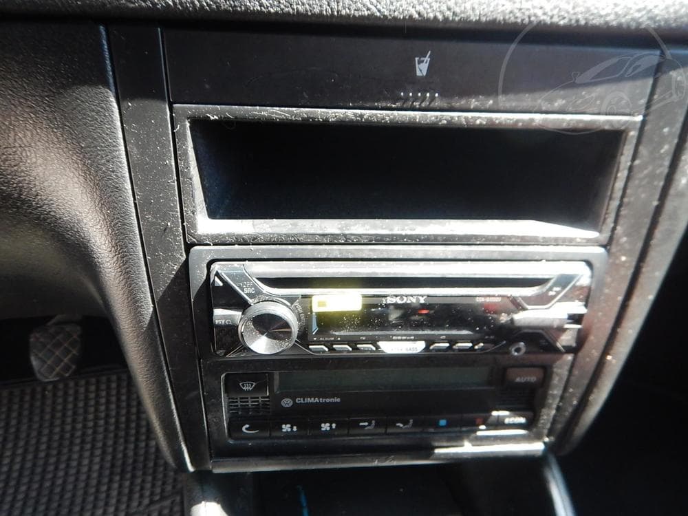 2000 Volkswagen GOLF - 20