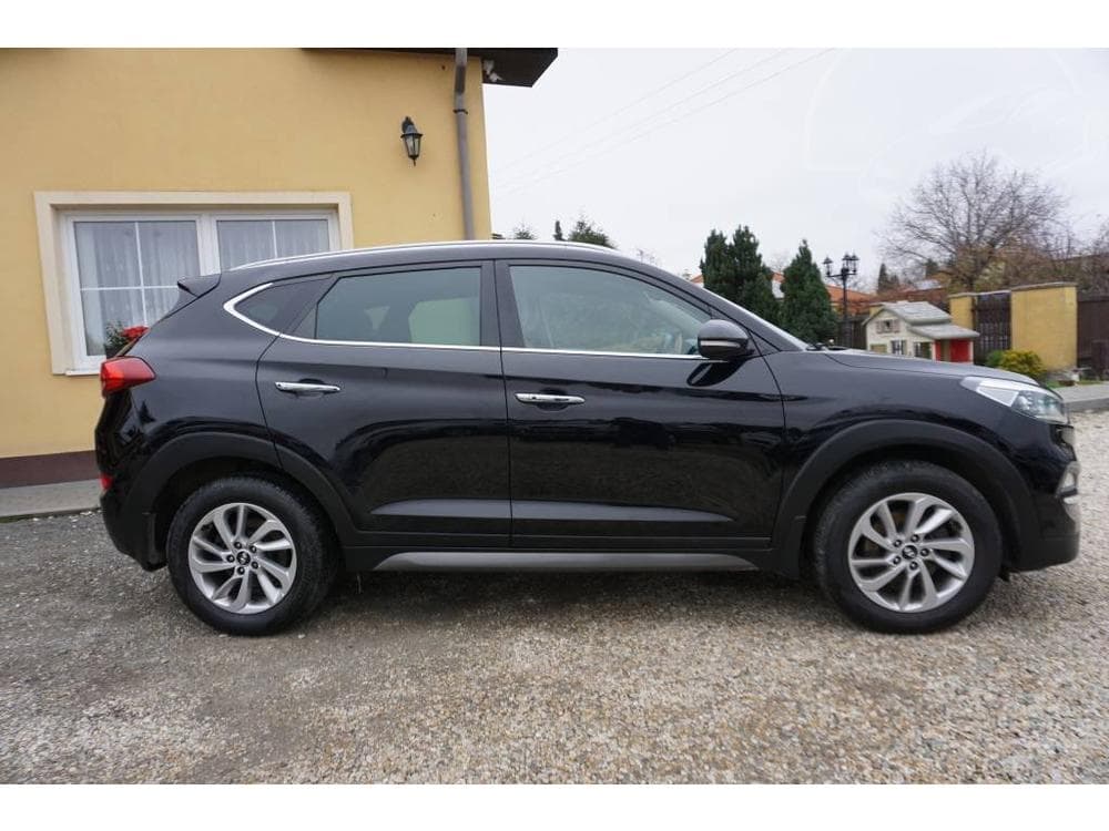 2016 Hyundai Tucson - 3