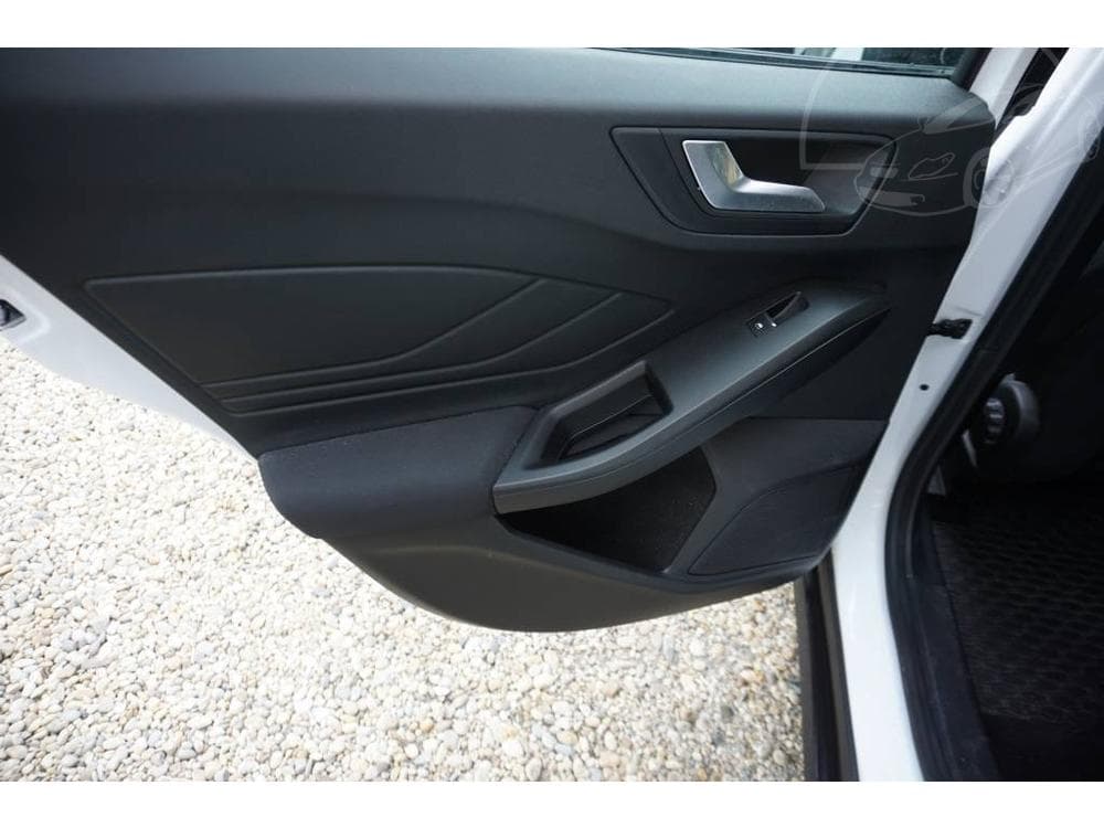 2019 Ford FOCUS - 8