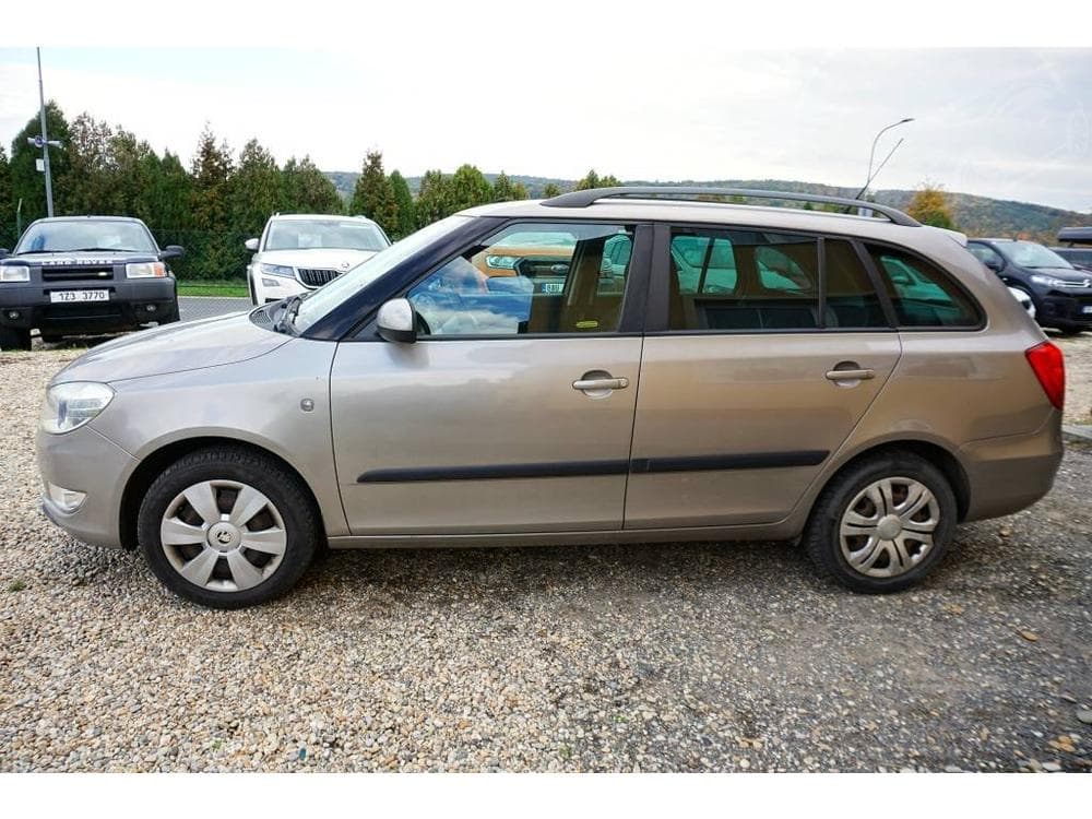 2011 Škoda FABIA - 15